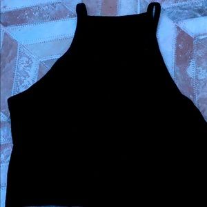 black tank top/ cropped black top